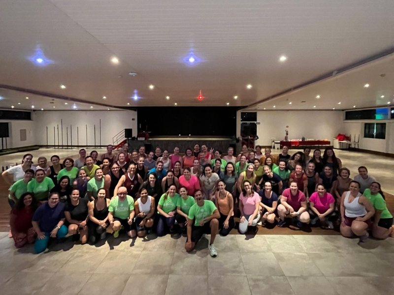 AULÃO DE ZUMBA 99 ANOS AAA